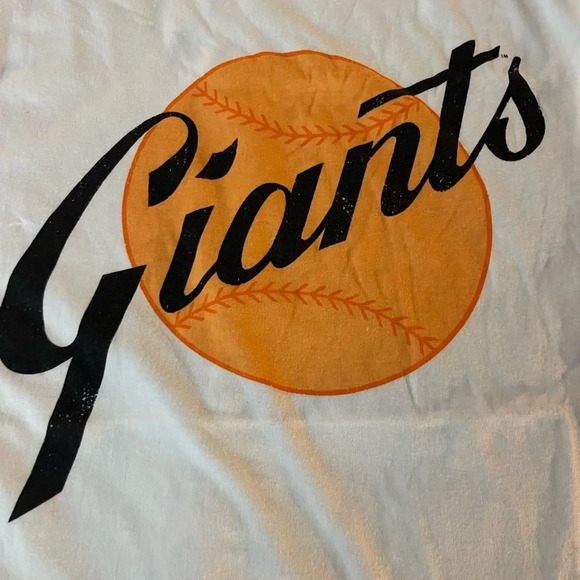 Red Jacket – 'San Francisco Giants' Vintage Screen T-Shirt, White, Medium, NWT - Picture 3 of 10